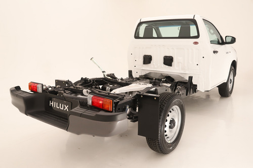 Toyota Hilux Chassi 2.4 Cs Dx 150cv 4x4 2025