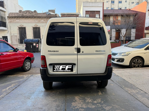 Peugeot Partner 1.6 Hdi Furgon Confort 2014