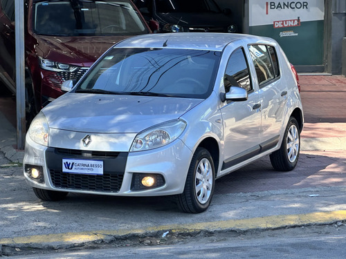 Renault Sandero 1.6 Confort 105cv 2012