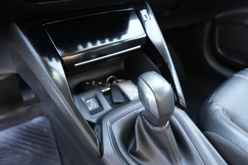 Peugeot 208 1.6 5p Feline Tip 2021