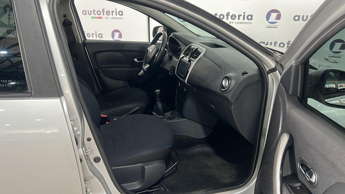 Renault Sandero 1.6 16V PRIVILEGE L15 2016