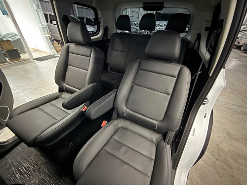 SWM GO3F HIBRIDA ENCHUFABLE SUV 7ASIENTOS 2026