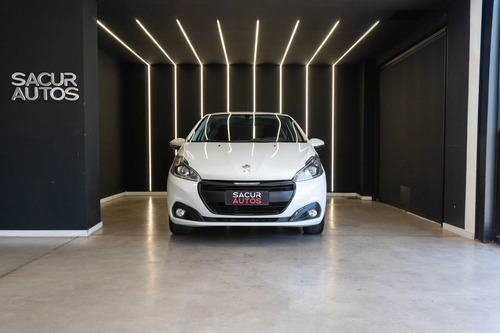 Peugeot 208 1.6 Allure 2020