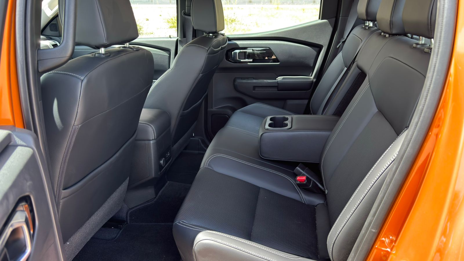 L200 2.4L GLS 6AT 4WD Full 2026