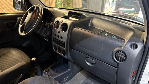 Peugeot Partner 1.6 Furgon Confort 2023