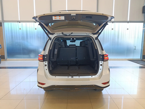 Toyota SW4 2.8 Srx 204Cv 4X4 7As At 2024