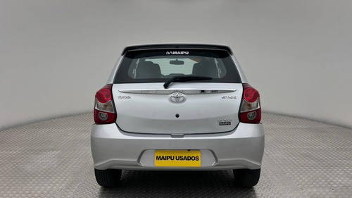 Toyota Etios 1.5 Xls 2021