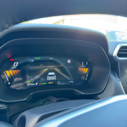 ZS HYBRID+ Luxury 2025