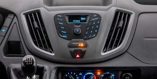 Ford Transit 2.2 Furgon Mediano 350m 2021