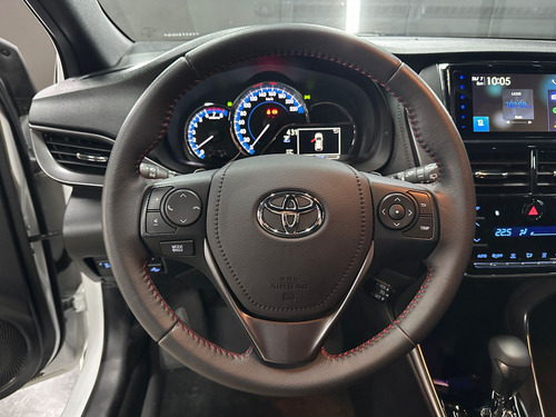 Toyota Yaris 1.5 S CVT 5P 2025