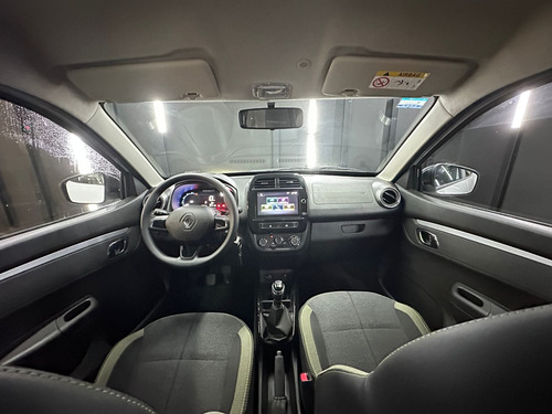 Renault Kwid 1.0 Outsider 2025