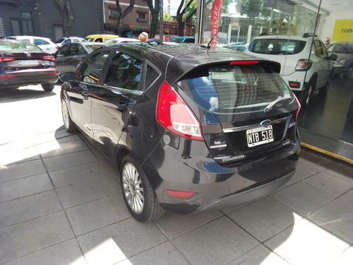 Ford Fiesta Kinetic 1.6 Sedan Titanium Powershift 120cv 2014