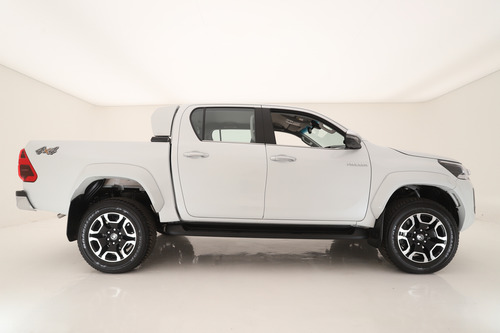 Toyota Hilux Pick-Up 2.8 Cd Srx 204Cv 4X2 At 2025