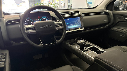 Grand Avenue 2.3Td Gl 4X2 At 2025