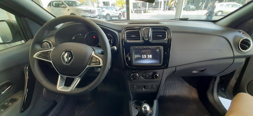 Renault Logan 1.6 16v Intense 2025