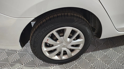 Renault Logan 1.6 Expression 85cv 2016