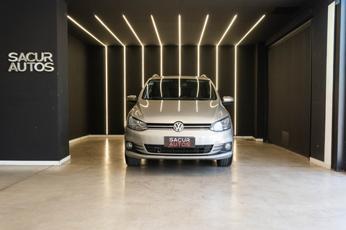 Volkswagen Suran 1.6 Highline 101cv 2015