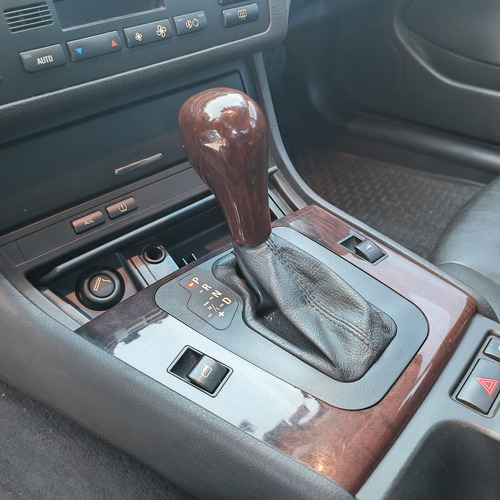 BMW BMW 325 IA Blindado de fabrica 2.5 325i Security 2004