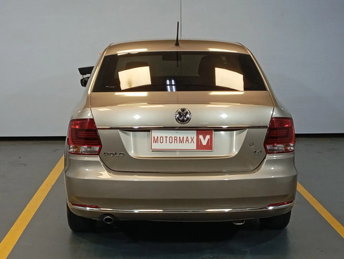 Volkswagen Polo 1.6 Comfortline L/16 2015
