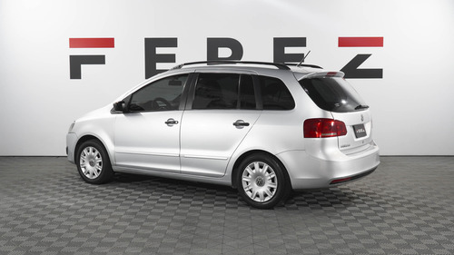 Volkswagen Suran 1.6 Comfortline 101cv 11a 2011