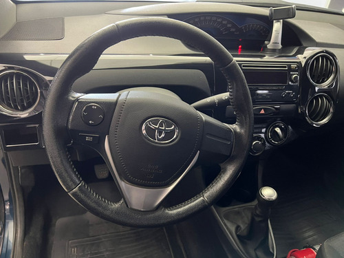 Toyota Etios 1.5 Xls 2015