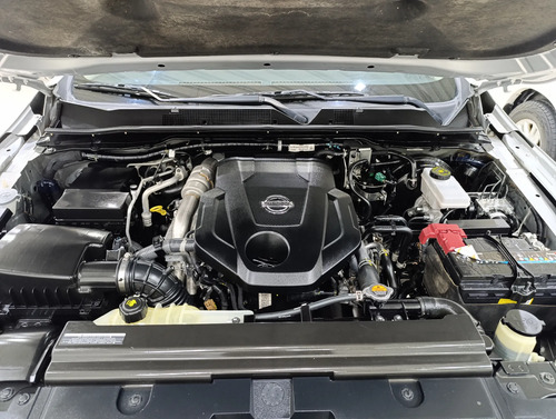 Nissan Frontier 2.3bt Platinum 4x4 At L22 2022