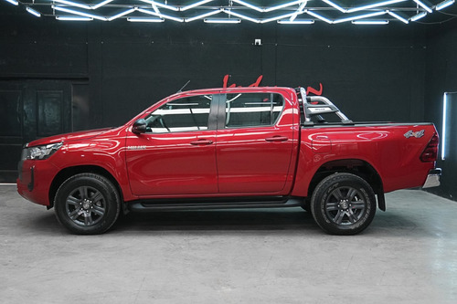 Toyota Hilux Pick-Up 2.8 Cd Sr 177cv 4x4 2021
