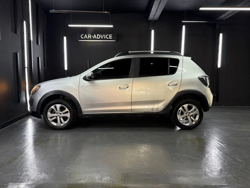 Renault Sandero Stepway 1.6 PRIVILEGE L15 2017