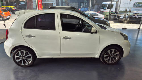 Nissan March 1.6 Advance Media Tech 107cv Mt 2017