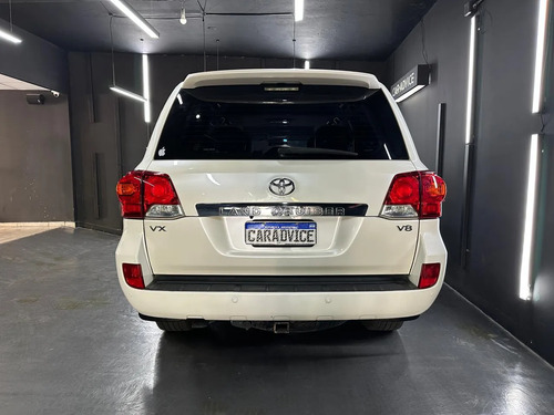 Toyota Land Cruiser 4.5 D4-D 200 VX AT 2013