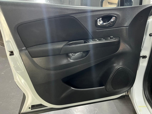 Renault Captur 2.0 Zen 2018