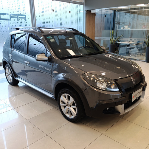 Renault Sandero Stepway 1.6 Privilege Nav 105cv 2013