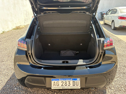 Peugeot 208 ROADTRIP AM24 2023