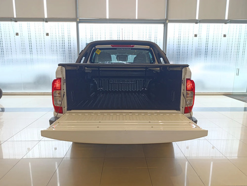 Nissan Frontier 2.3t S 4x2 Mt L22 2023