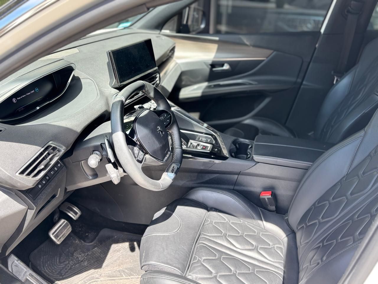 Peugeot 3008 1.6 Gt-line Thp Pack Hybrid4 2023