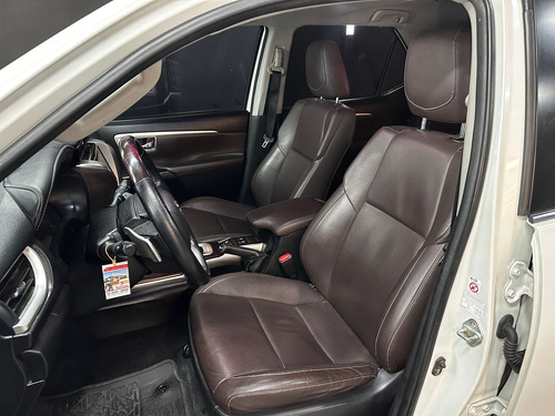 Toyota SW4 TDI SRX AT L16 2018