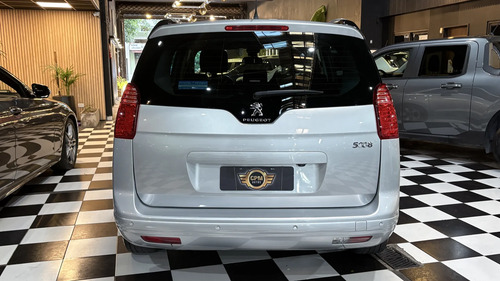 Peugeot 5008 1.6 Feline B/techo Tiptronic 2017