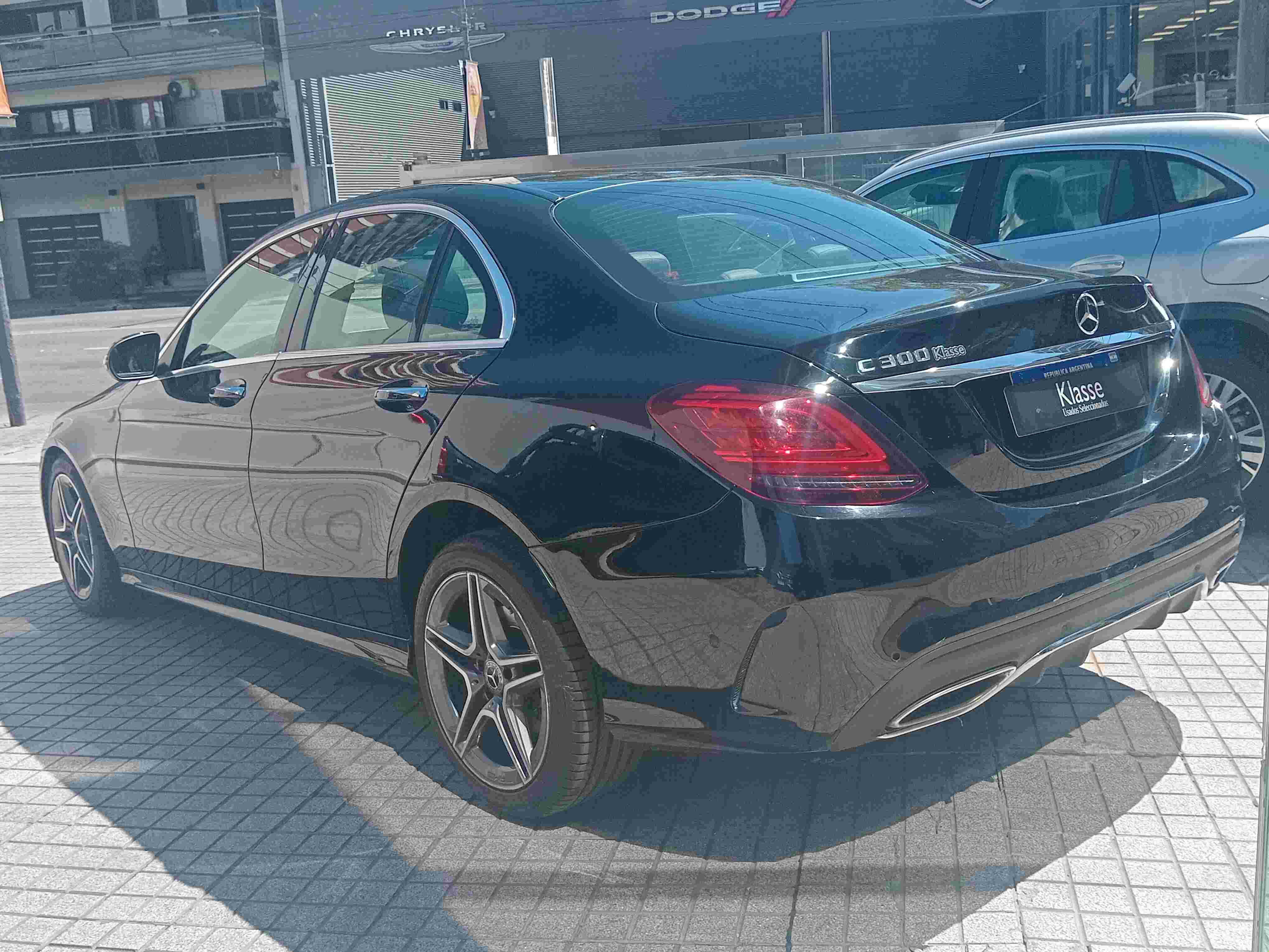 Mercedes-Benz C300 2.0 Sedan AMG line 2019