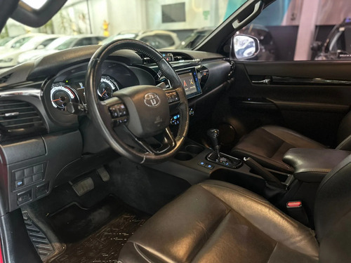 Toyota Hilux SRX DC 2.8 TDI 6AT 2018