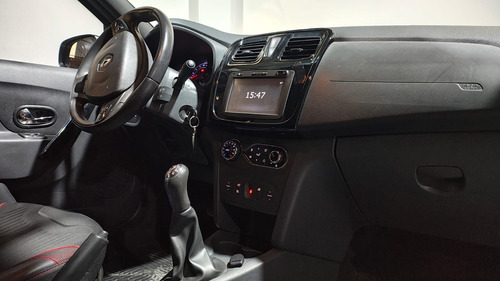 Renault Sandero Stepway 1.6 Rip Curl 105cv 2016