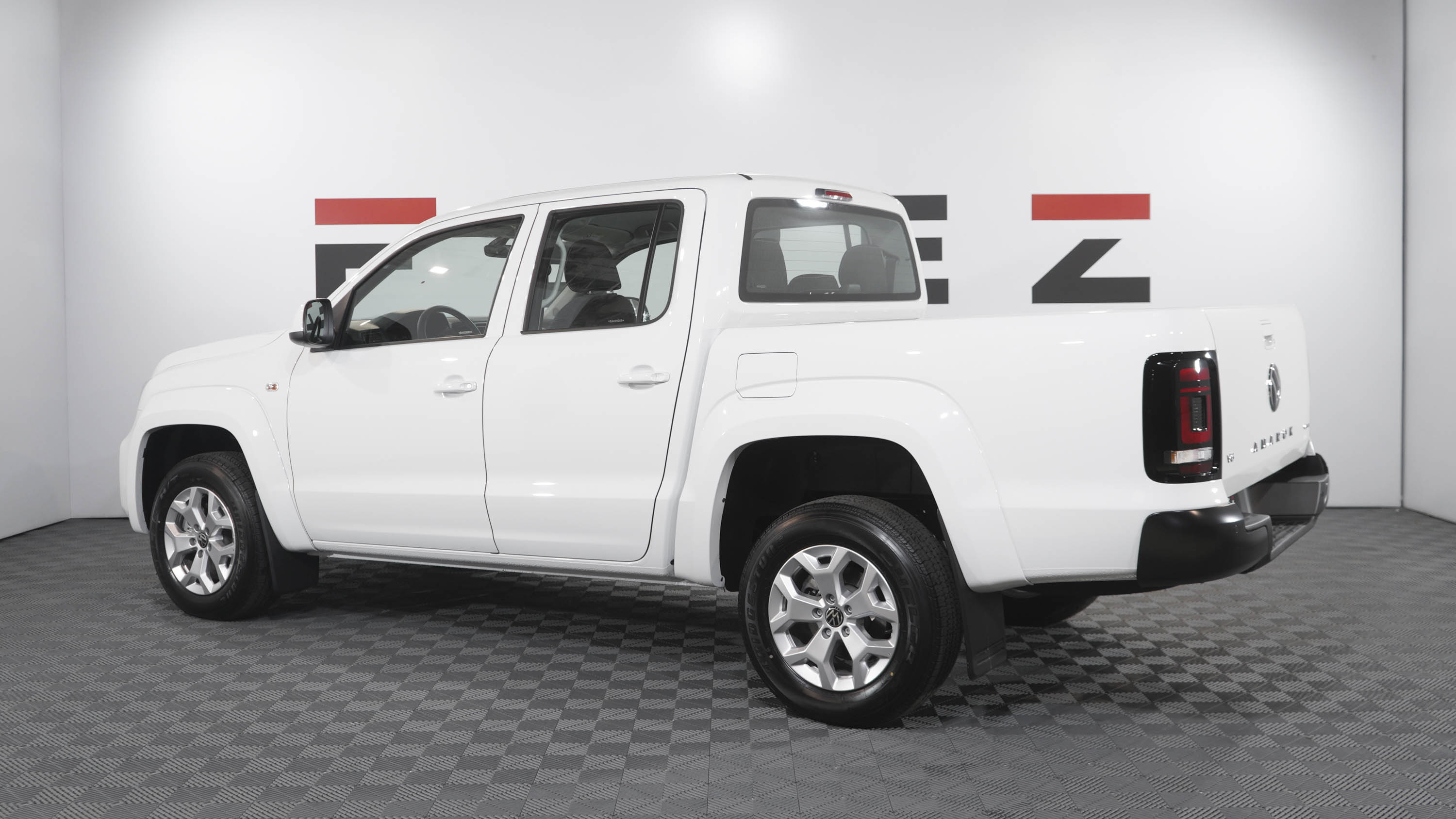 Volkswagen AMAROK COMFORTLINE V6 2025