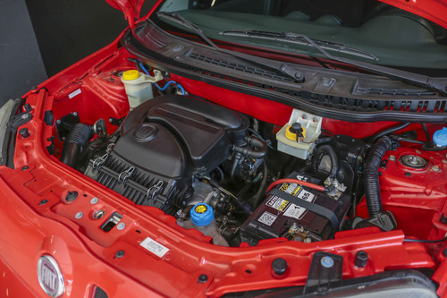 Fiat Uno 1.4 Sporting 2013