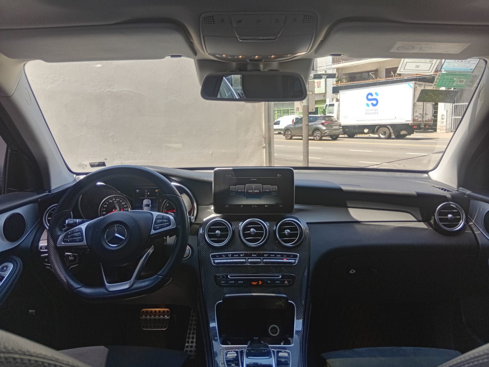 Mercedes-Benz GLC300 2.0 4matic Atomático 2018