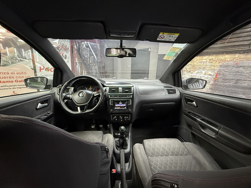 Volkswagen Suran Cross 1.6 Highline 2017