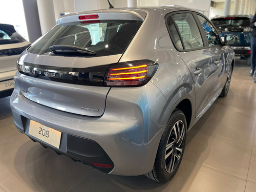 Peugeot 208 1.0T Allure Pack 2024