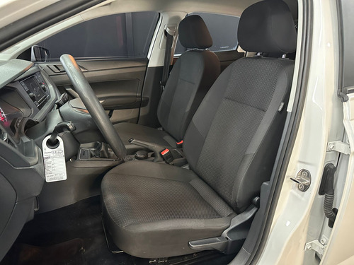 Volkswagen Polo 1.6 MSI TRENDLINE 5P L18 2021