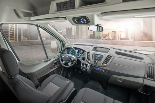 Ford Transit 2.2 Furgon Mediano 350m 2021