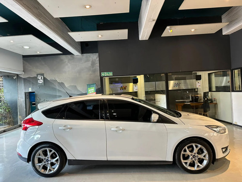 Ford Focus SE Plus 2.0 Powershift 2017