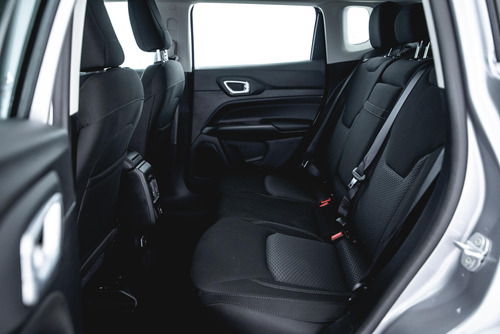 Jeep Compass 1.3 T 270 SPORT AT6 L21 2026