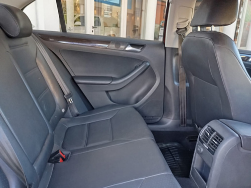 Volkswagen Vento HIGHLINE DSG 2018